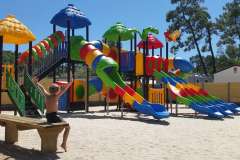 aire de jeux pour les enfants