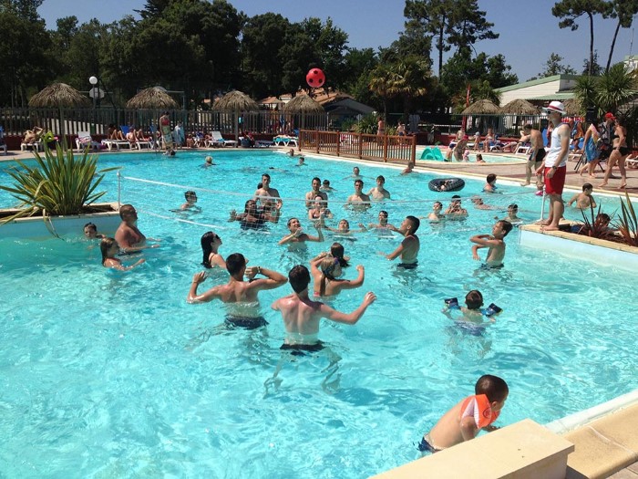 camping avec piscine saint jean de monts