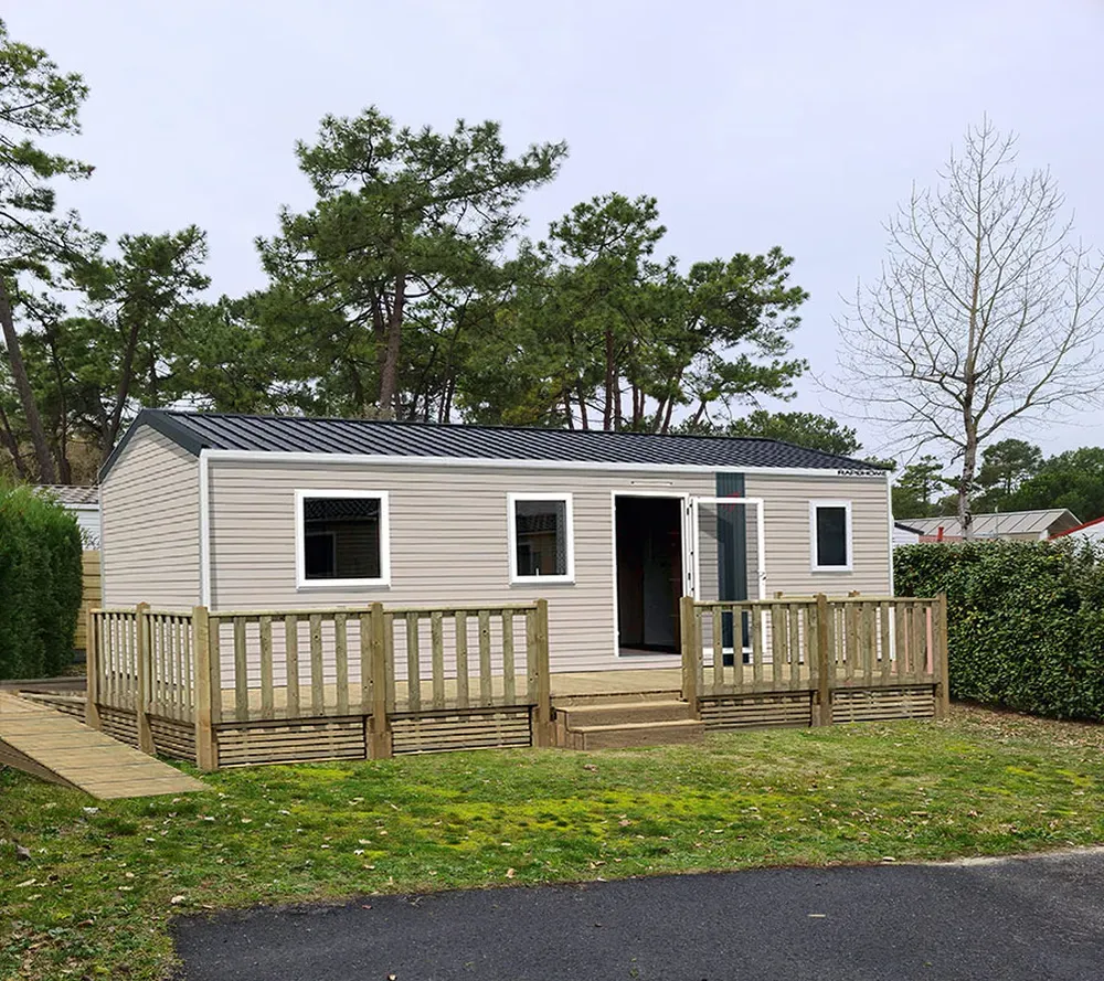 Lodge PMR